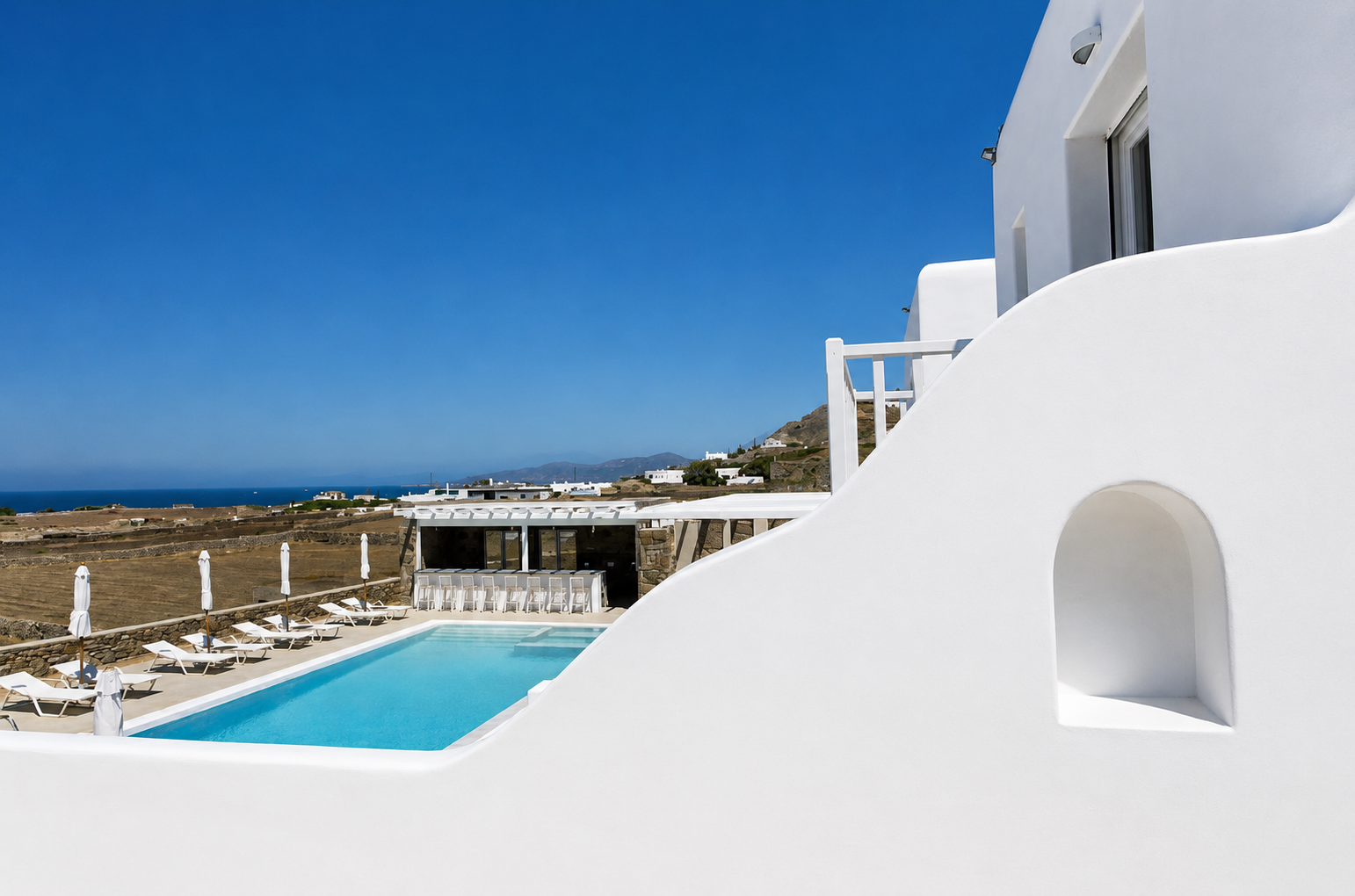 Boutique Ξενοδοχειακό Ακίνητο 860 τ.μ. στη Μύκονο με Πανοραμική Θέα Θάλασσα