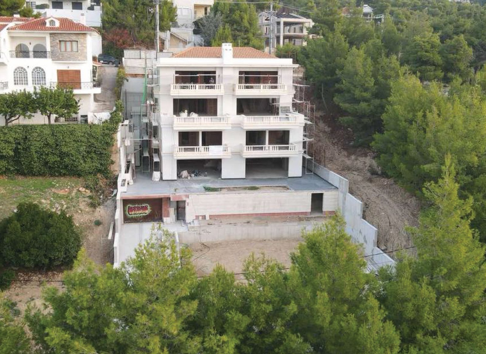 Συγκρότημα 4 Πολυτελών Μεζονετών με Πανοραμική Θέα στην Αθήνα